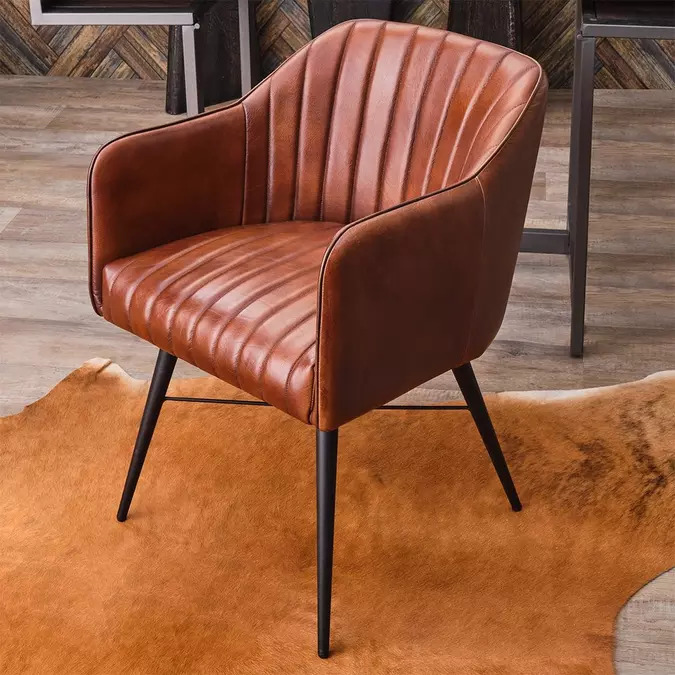Pelle Accent Chair