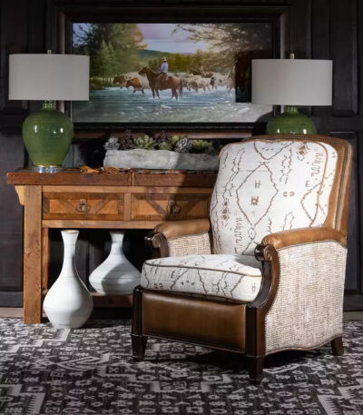 superior leather armchair India – luxurious leather chair by Teak & Tanned